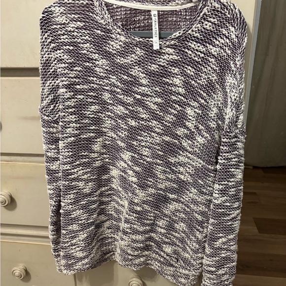 Fabletics Textured Purple and White Sweater - Picture 2 of 5